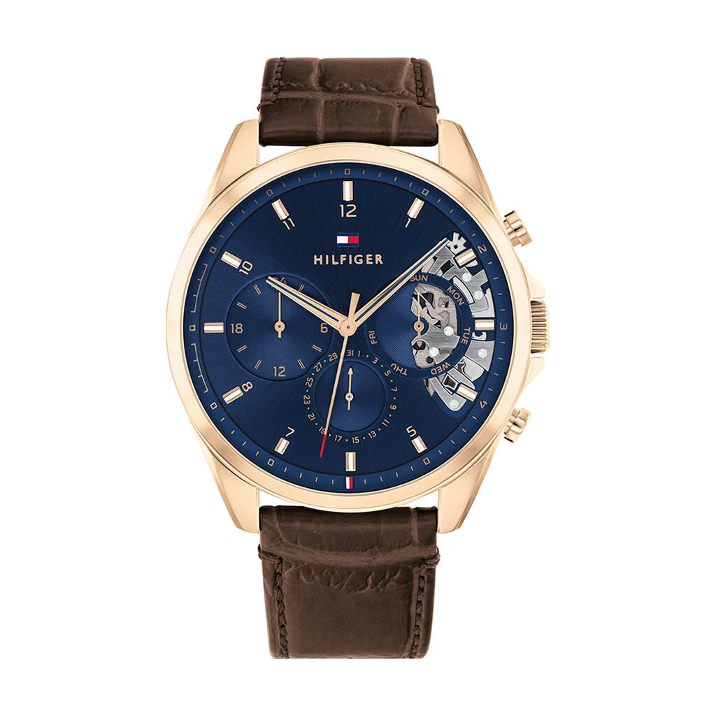 Montre homme qui s’adapte aux tenues casual chic (pantalons en toile et les pulls)